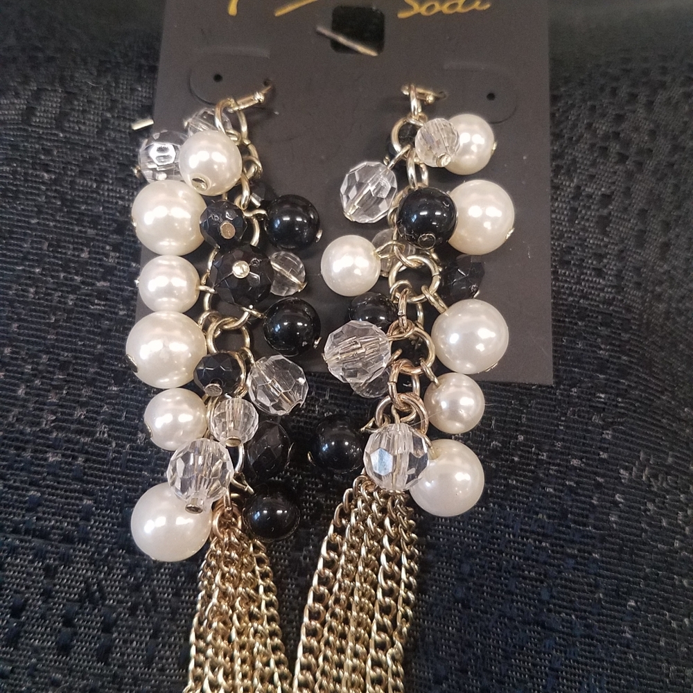 NWT Thalia Sodi earrings